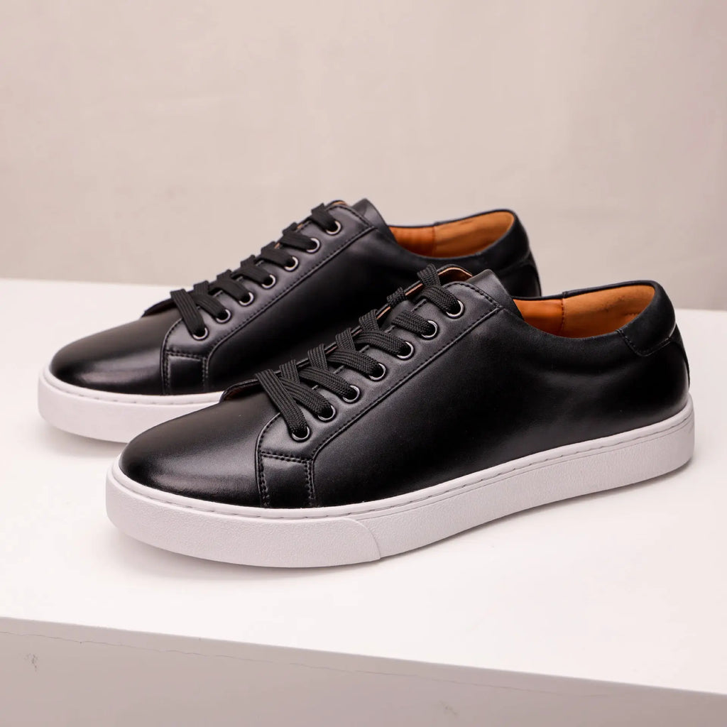 LEATHER LACE-UP SNEAKER - Dhago