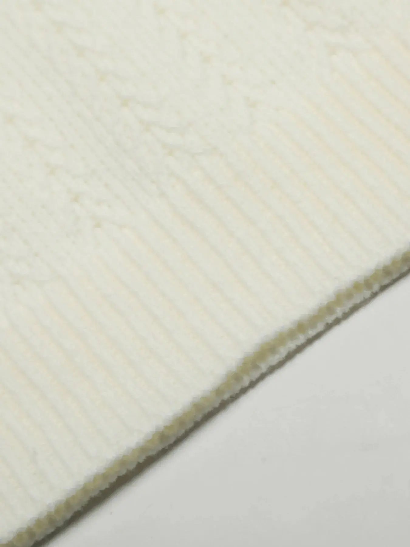 735b4b0d49994e3894bb3148d38fd411-Max-Origin