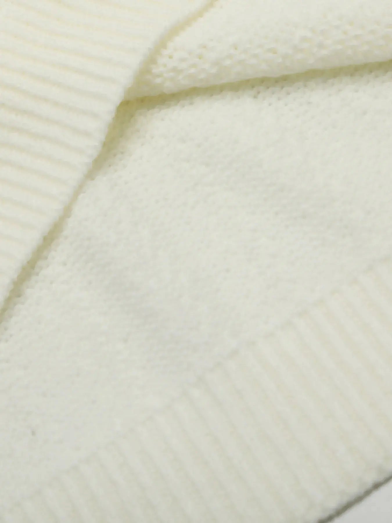 8d87c9eea2b84f8c9ab6d5a9ca26aae0-Max-Origin